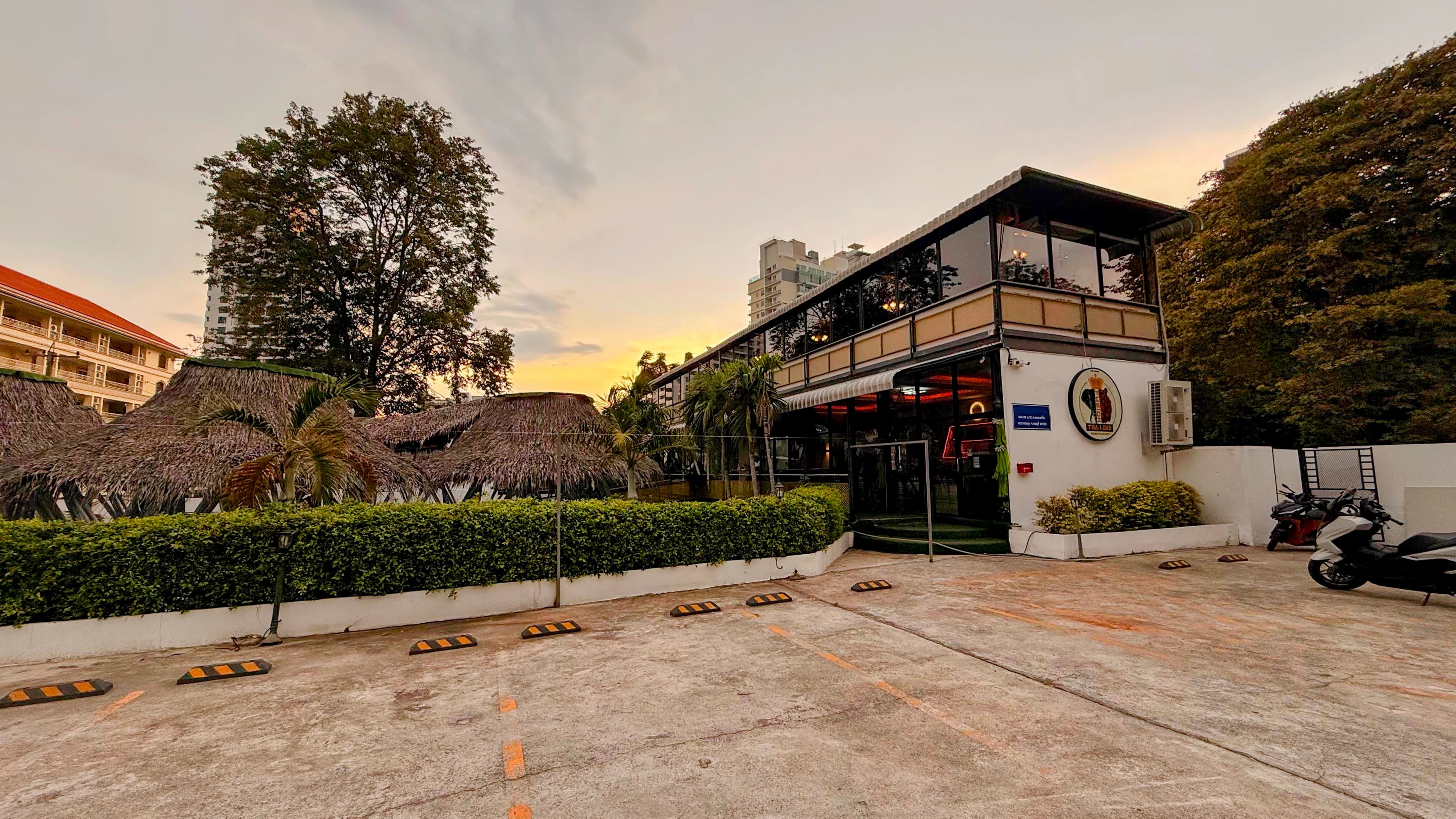 Fusion Pattaya storefront